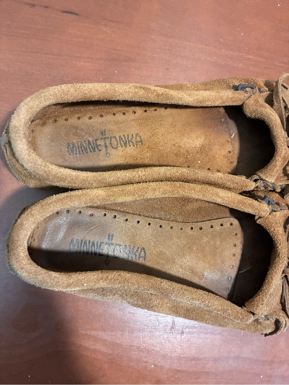 Minnetonka Kilty Moccasins Women’s Size 8.5 Brown Soft Suede Fringe Rubber Sole - Picture 8 of 12